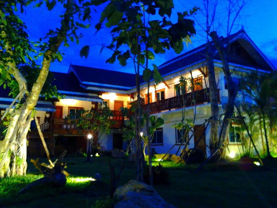 Yuri Resort Mae Sot