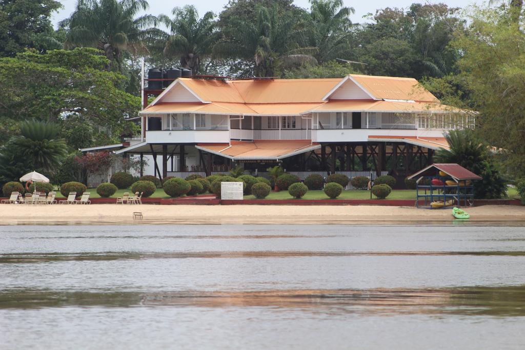 Baganara Island Resort