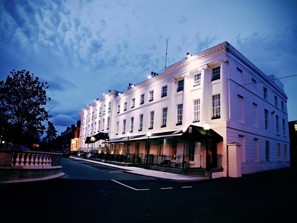 Hampton Hotel