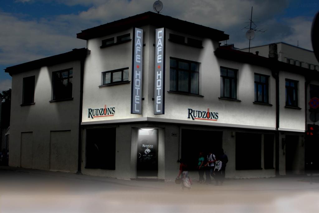 Cafe Hotel Rudzons