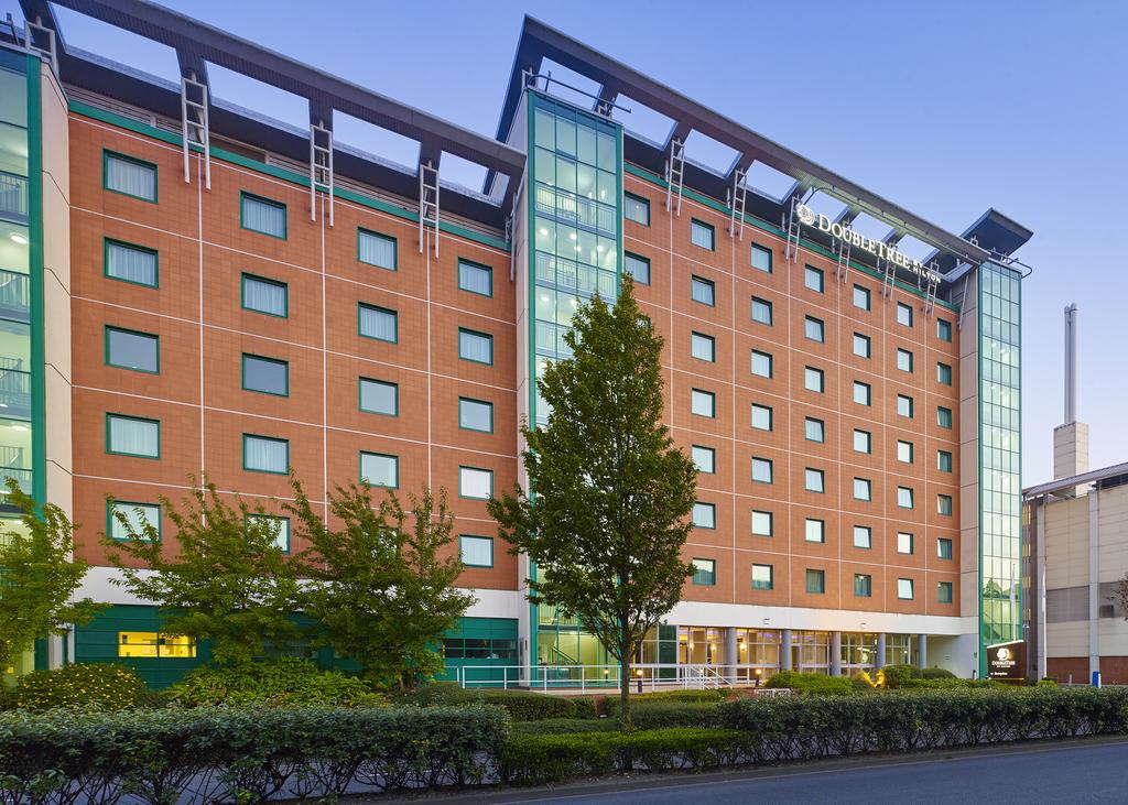 DoubleTree by Hilton Woking