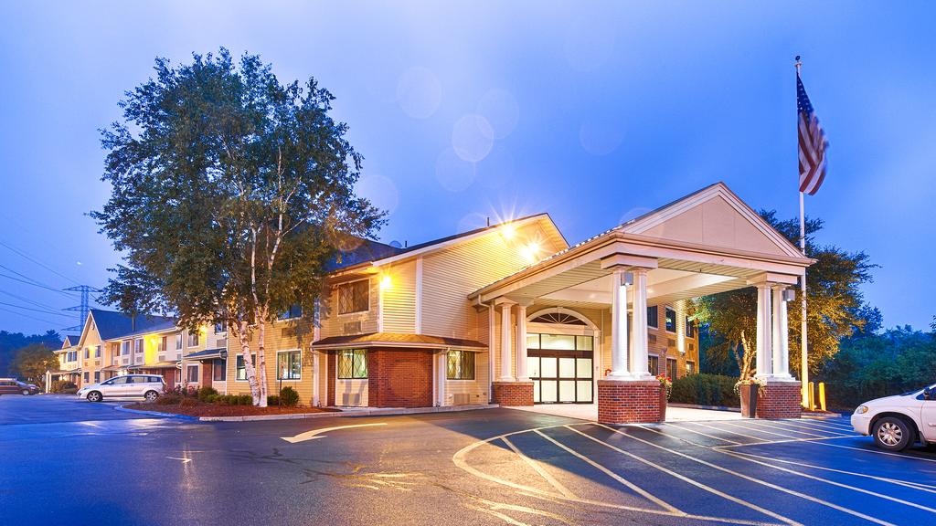 BEST WESTERN PLUS The Inn - Sharon-Foxboro