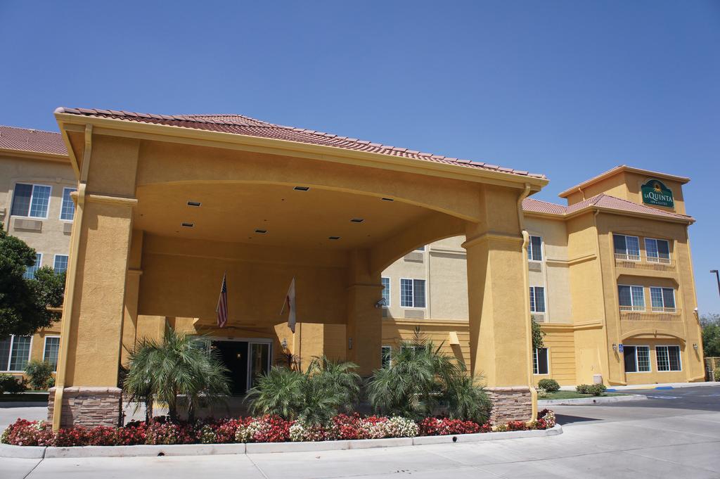 La Quinta Inn and Suites Visalia-Sequoia Gateway