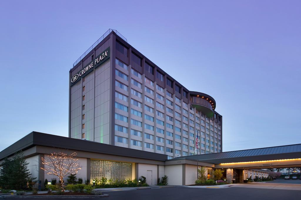 Crowne Plaza Seattle Airport