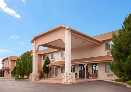 Econo Lodge West Pueblo