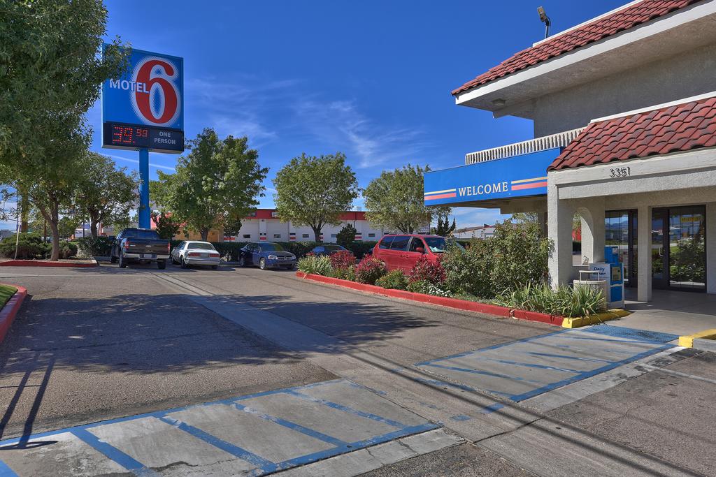 Motel 6 Kingman East