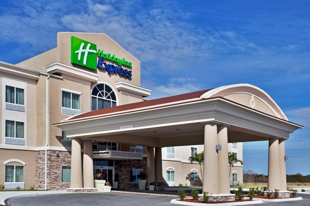 Holiday Inn Exp Lake Wales