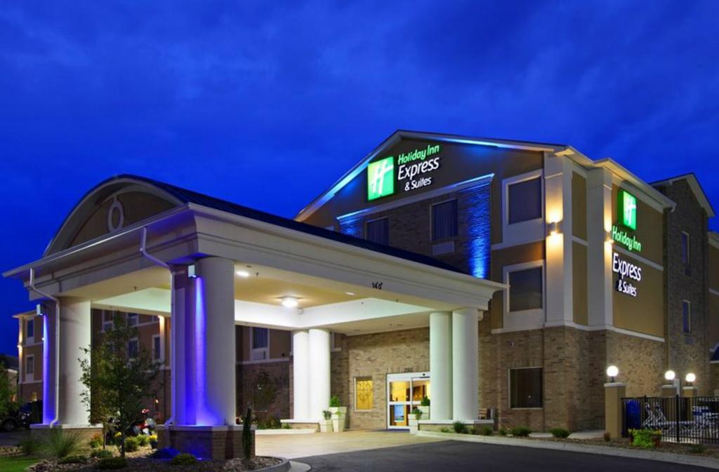 Holiday Inn Express Suites Deming Mimbres Valley