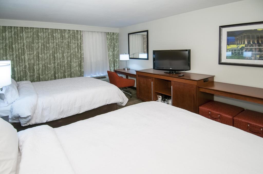 Hampton Inn Lafayette