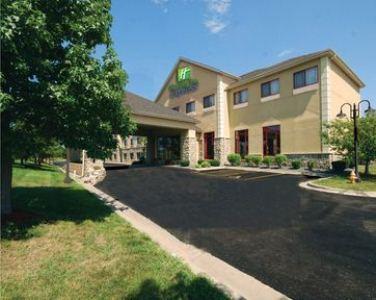 Holiday Inn Express and Suites Olathe North