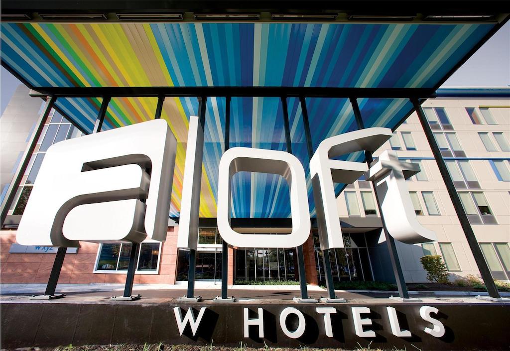 Aloft Philadelphia Airport