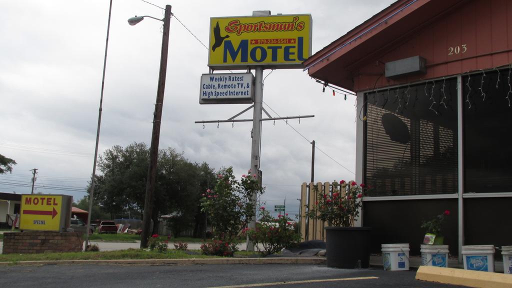 Sportsmans Motel