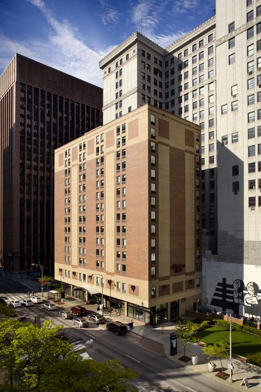 Hampton Inn Cleveland Downtown