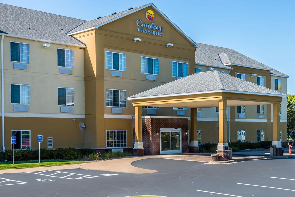 Comfort Inn and Suites