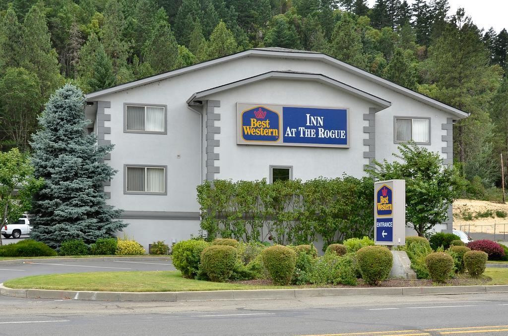 BEST WESTERN Inn - the Rogue