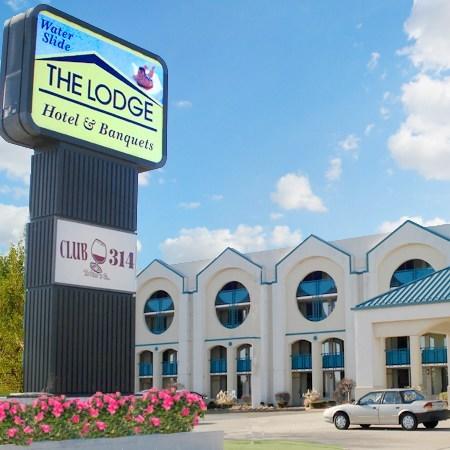 The Lodge Hotel And Banquets St Louis Airport