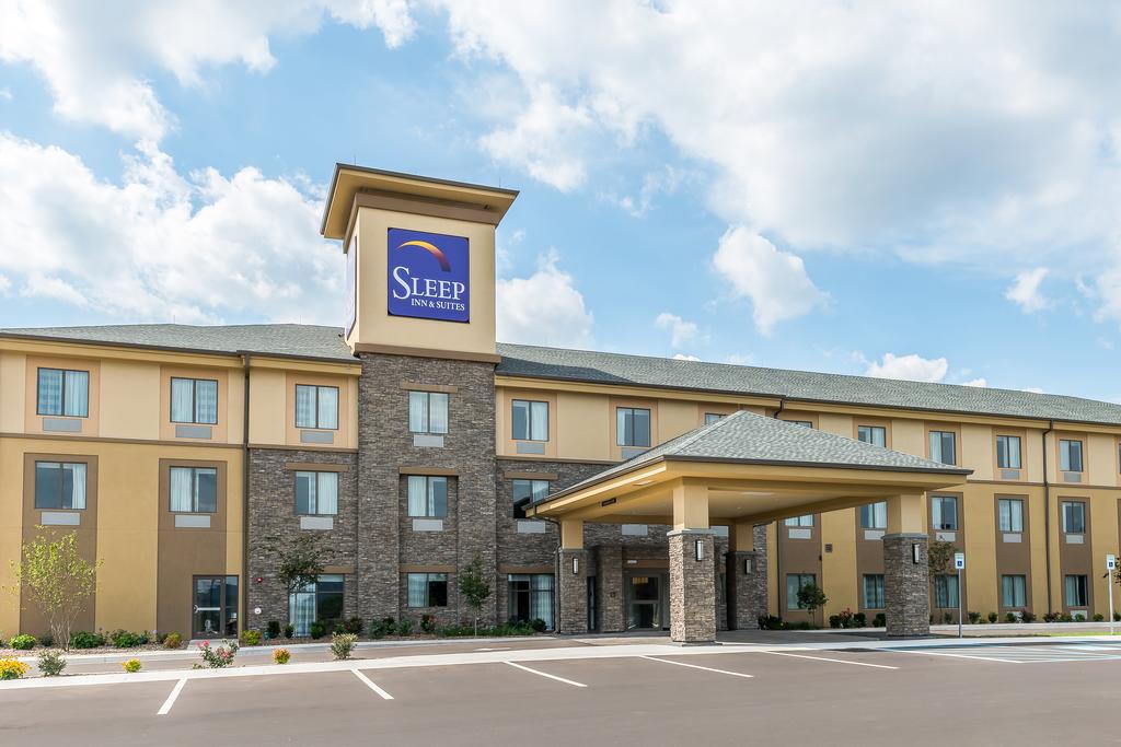 Sleep Inn and Suites Cumberland-LaVale