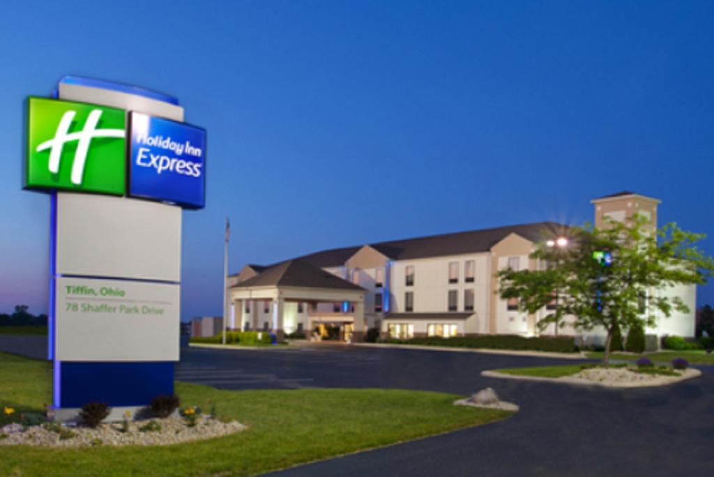 Holiday Inn Express Tiffin