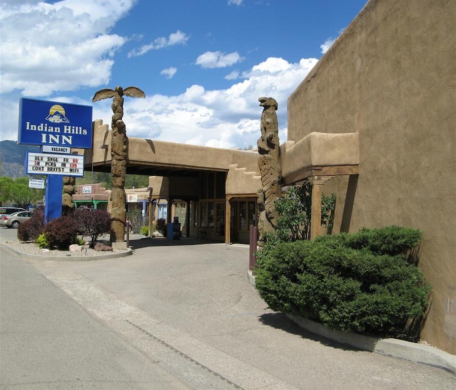 Indian Hills Inn - Taos Plaza