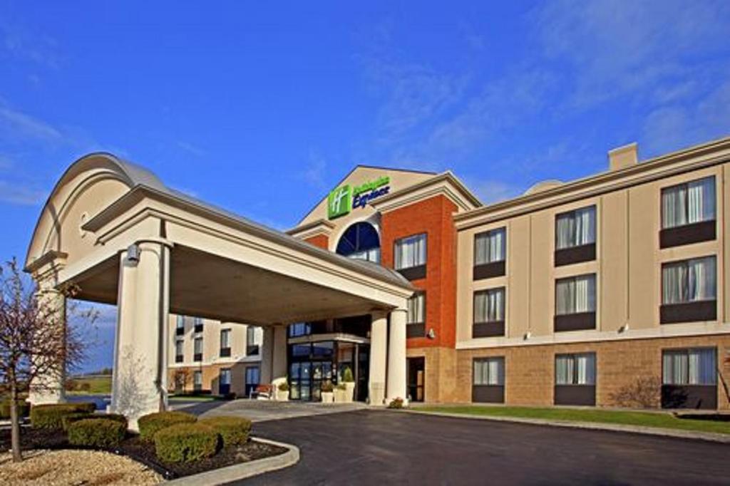 Holiday Inn Express and Suites E Greenbush