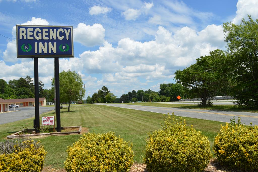 Regency Inn