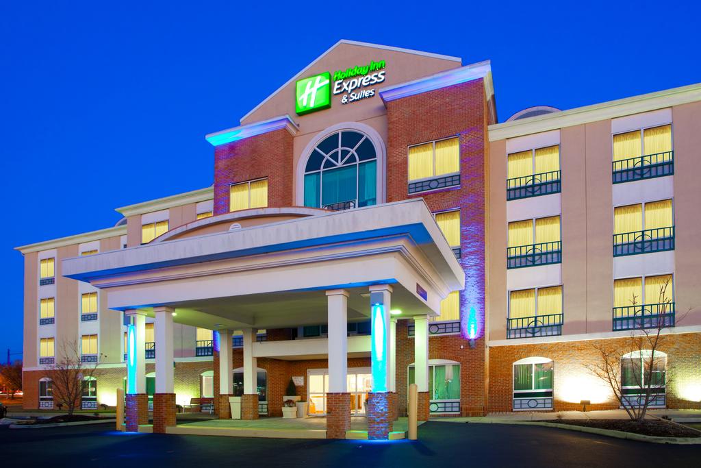 Holiday Inn Exp Stes Woodbridg