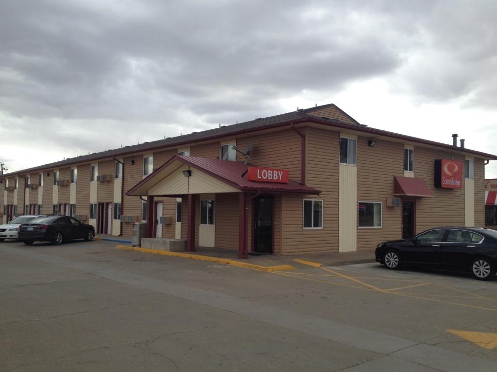 Econo Lodge Hays