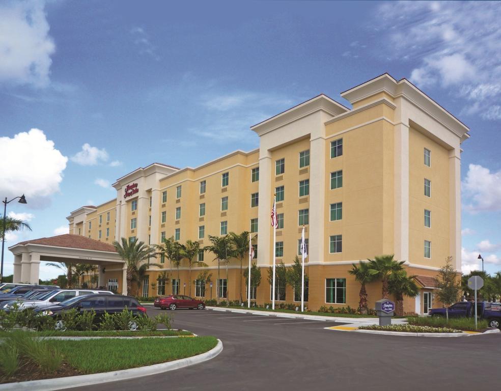 Hampton Inn and Suites Miami South Homestead