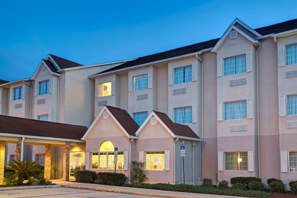 Microtel Inn and Suites by Wyndham - Lady Lake- The Villages