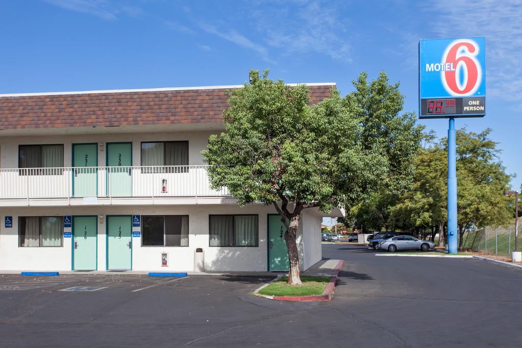 Motel 6 Turlock