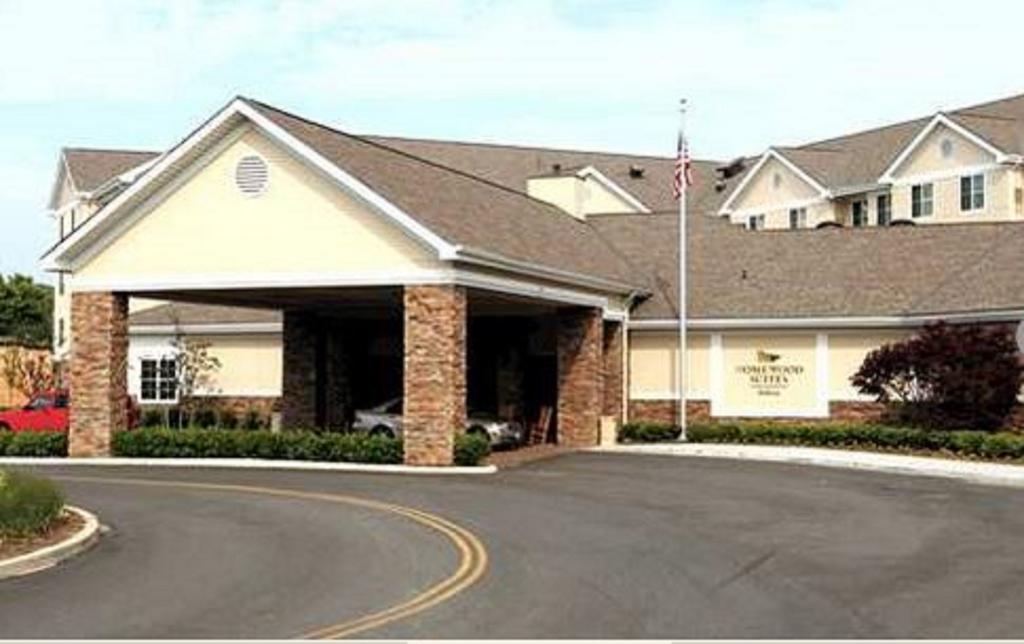 Homewood Suites Long Island Melville