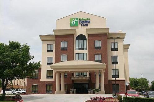 Holiday Inn Exp Stes Hurst