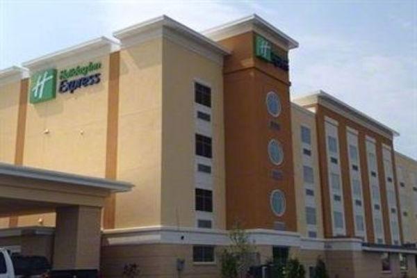 Holiday Inn Express And Suites Toledo North