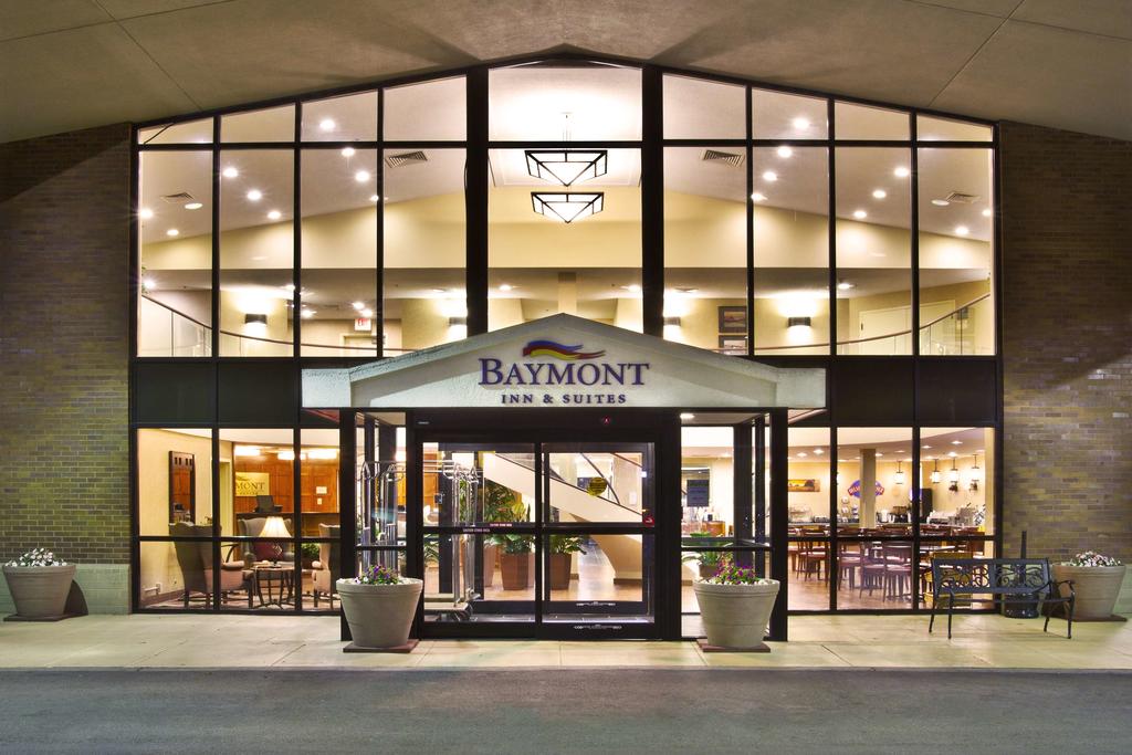 Baymont Inn and Suites Knoxville