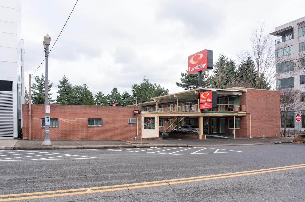 Econo Lodge Vancouver