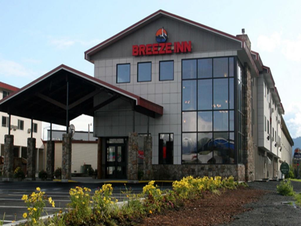 Breeze Inn Motel