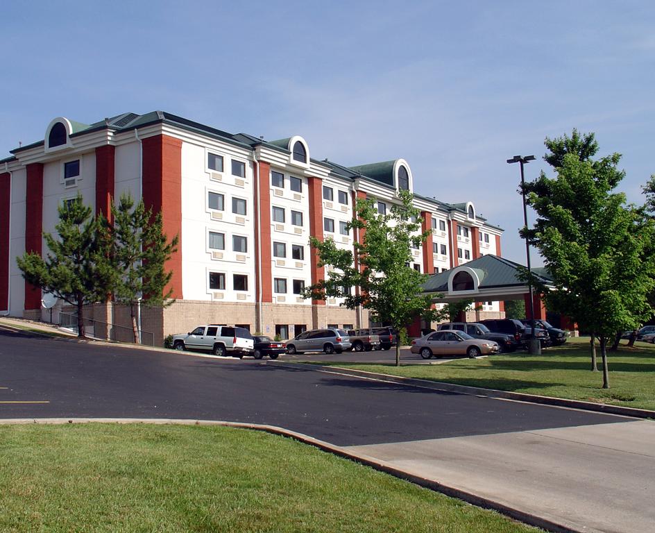 Holiday Inn Express Green Mountain Drive