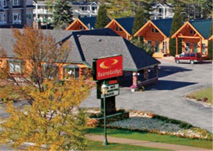 Econo Lodge Mackinaw City