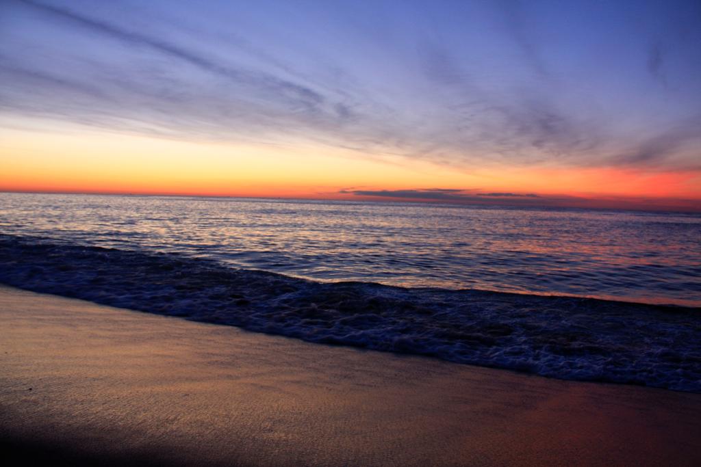 The White Sands Oceanfront Resort and Spa