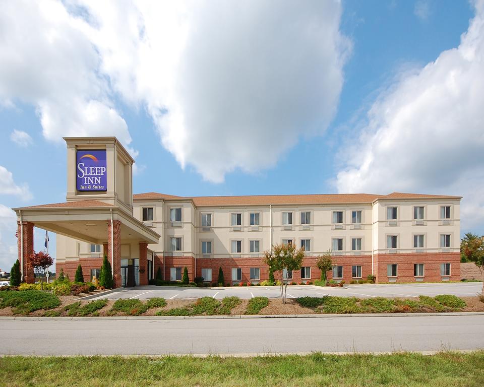 Sleep Inn and Suites Danville