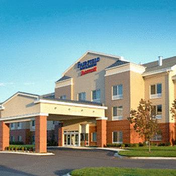 Fairfield Inn and Suites Detroit Metro Airport Romulus