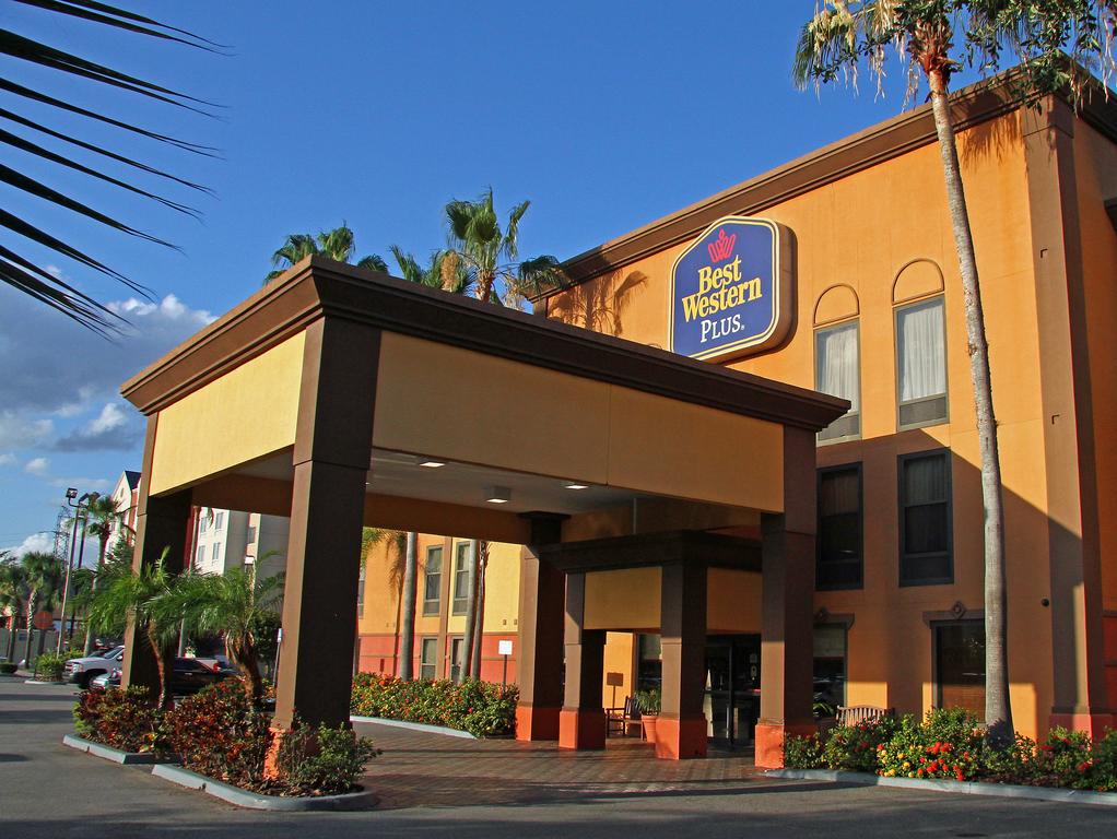 BEST WESTERN PLUS Universal Inn