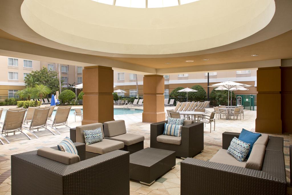 SpringHill Suites Orlando Lake Buena Vista in Marriott Village