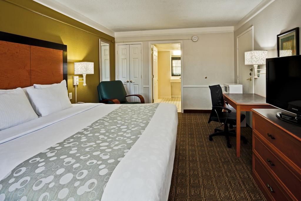 La Quinta Inn Orlando Airport West