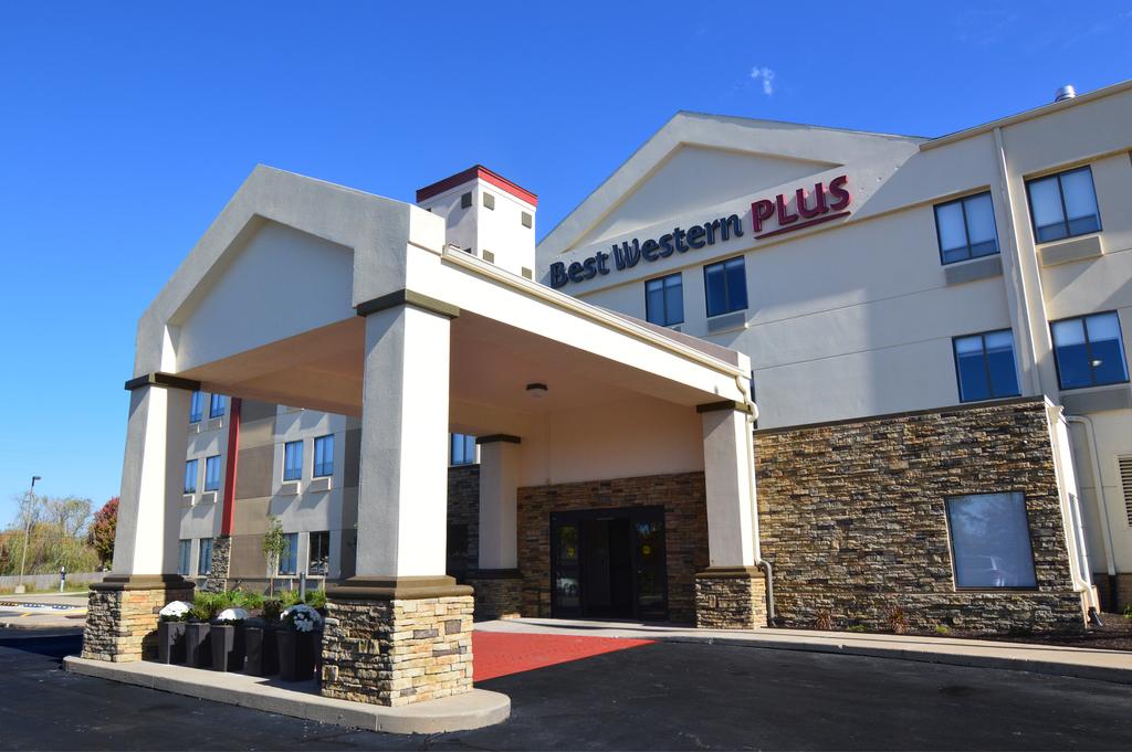 Best Western PLUS Lees Summit Inn and Suites