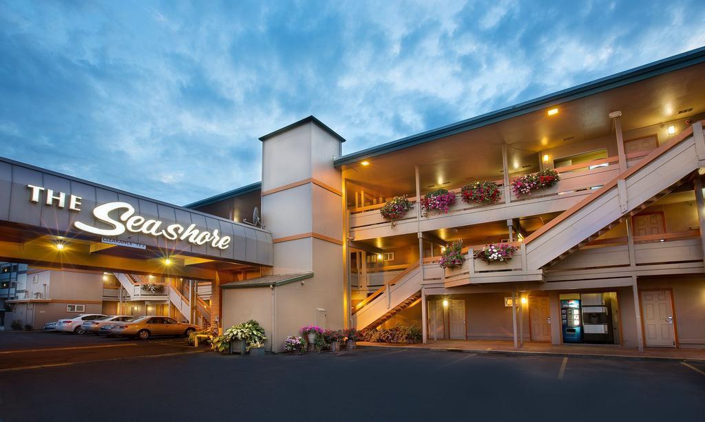 The Seashore Inn on the Beach