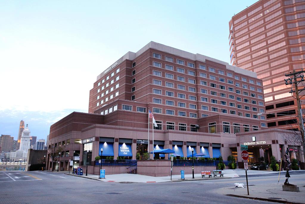 Embassy Suites Cincinnati - RiverCenter