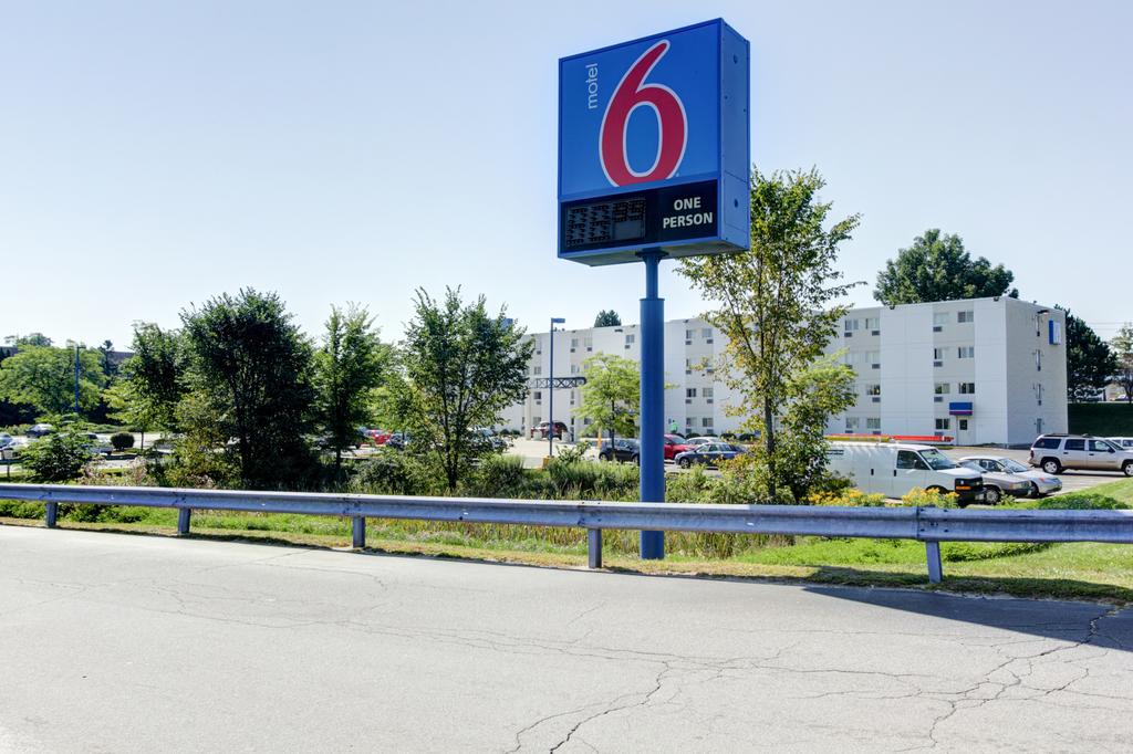 Motel 6 Portland ME