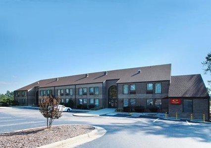 Econo Lodge and Suites Southern Pines