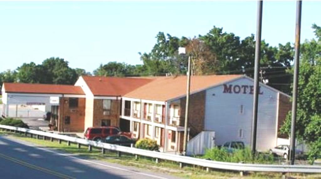 Executive Inn West Columbia